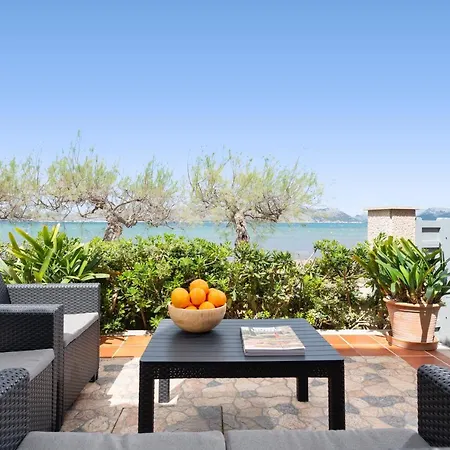 Ses Ones With Sea Views Дом отдыха Алькудия