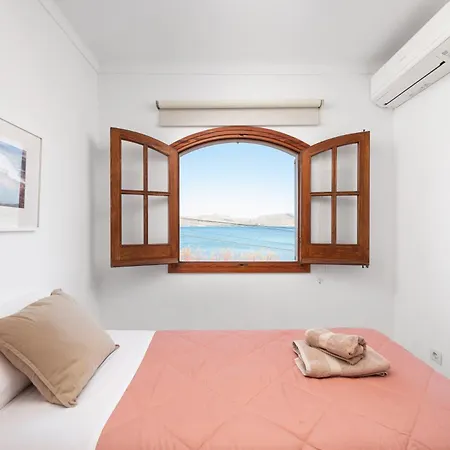Ses Ones With Sea Views Дом отдыха *